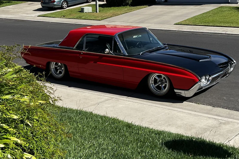1963 Ford Thunderbird
