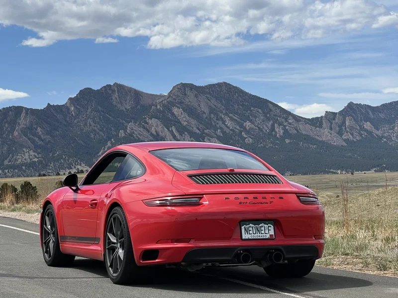 2019 Porsche 911 Carrera 2