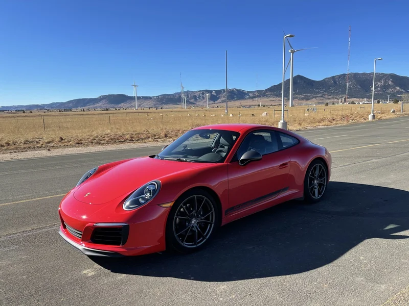 2019 Porsche 911 Carrera 8