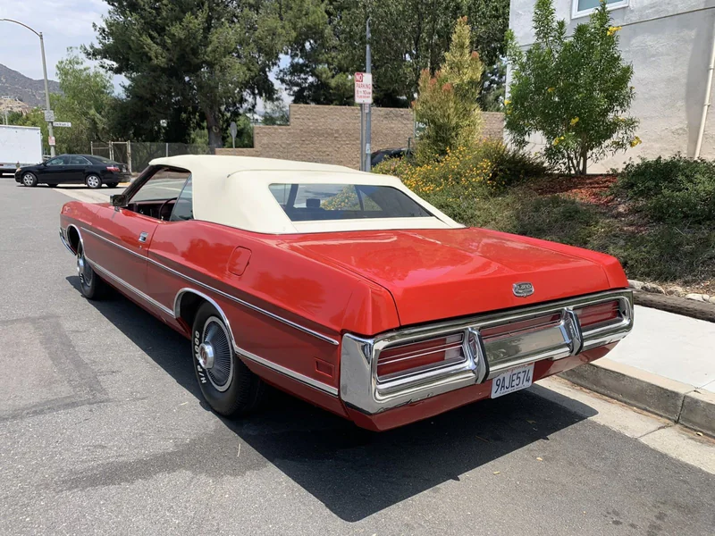 1972 Ford LTD Base 6