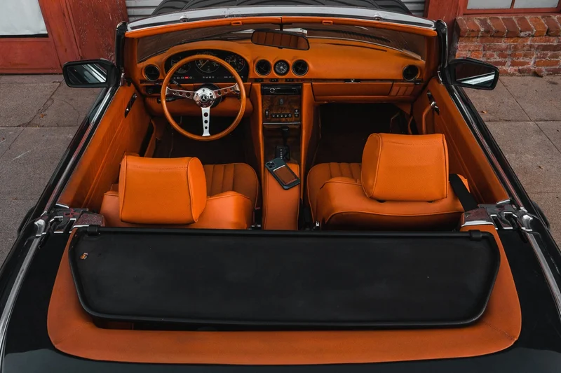 1986 Mercedes-Benz 560SL Base 9