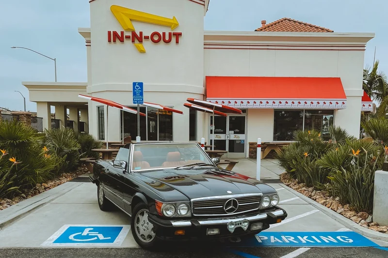 1986 Mercedes-Benz 560SL Base 7