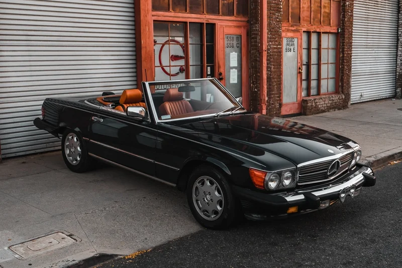 1986 Mercedes-Benz 560SL Base 4