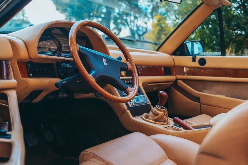 1989 Maserati Spyder Base 10