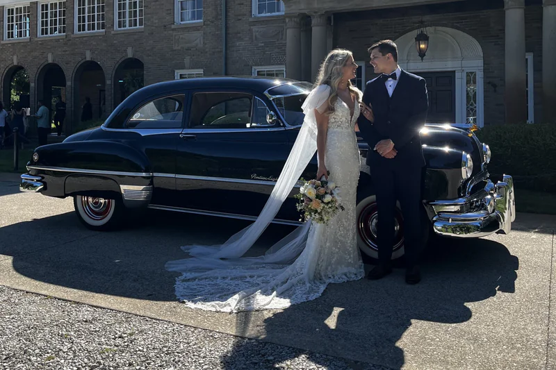 1951 Pontiac Eight Chieftain Deluxe 7