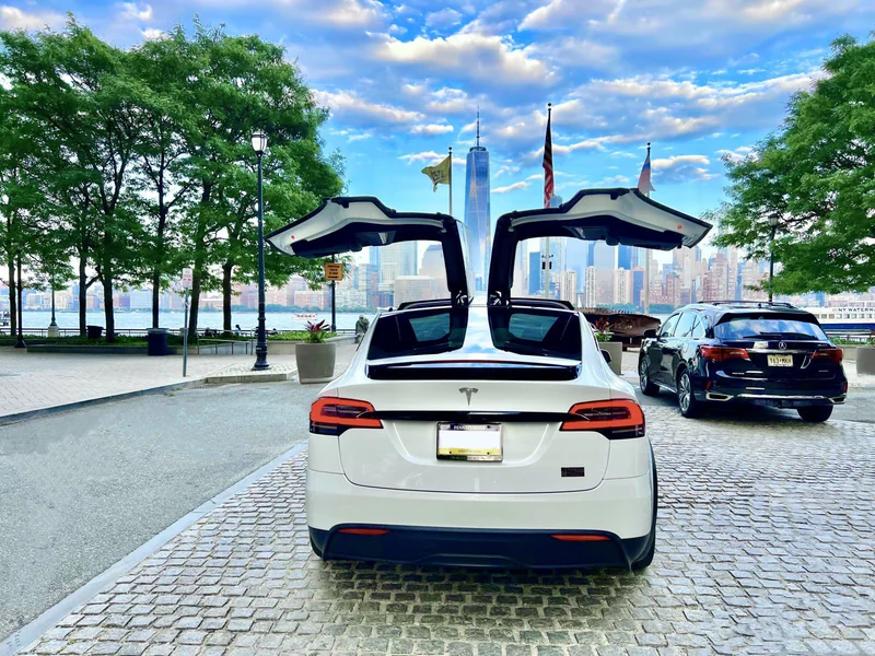 2022 Tesla Model X Plaid 3