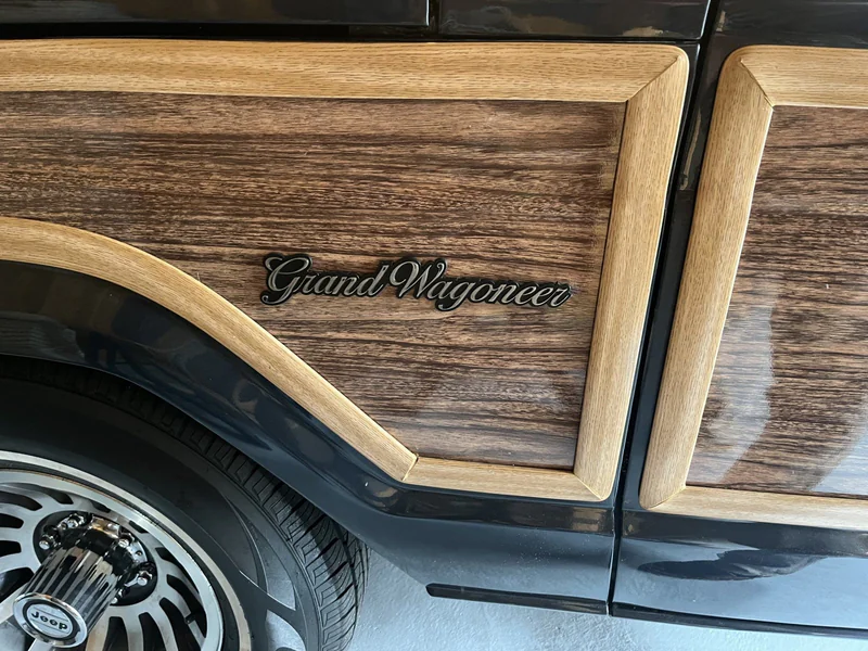 1988 Jeep Grand Wagoneer