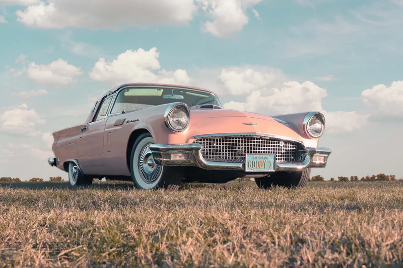1957 Ford Thunderbird