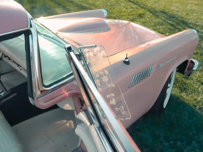1957 Ford Thunderbird