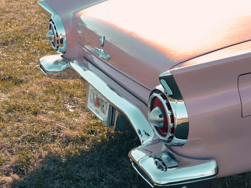 1957 Ford Thunderbird