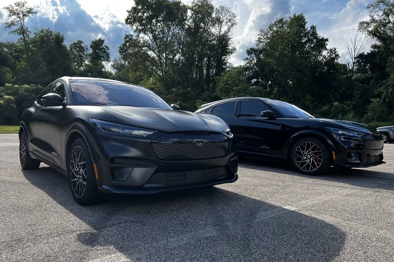 2022 Ford Mustang Mach-E