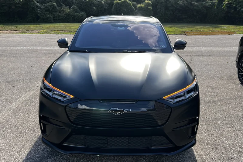2022 Ford Mustang Mach-E