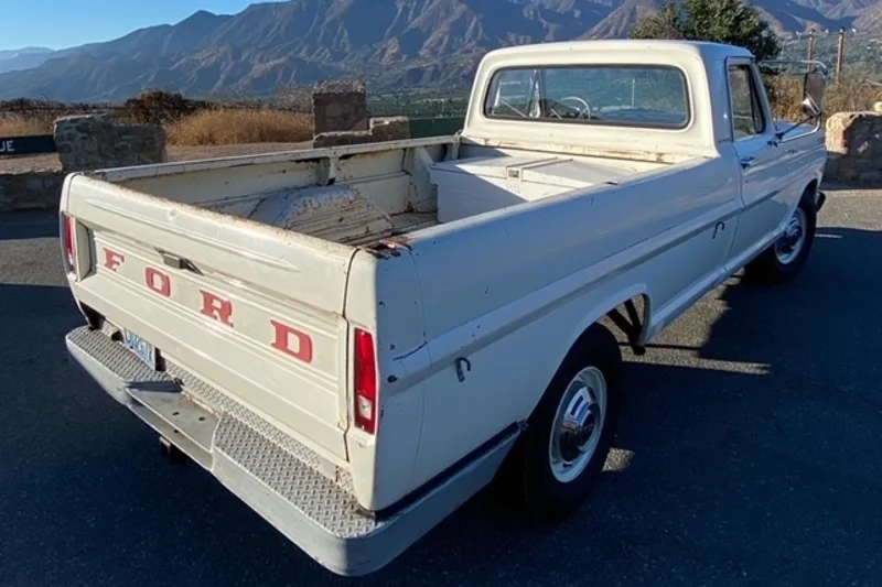 1967 Ford F-250 3/4 3