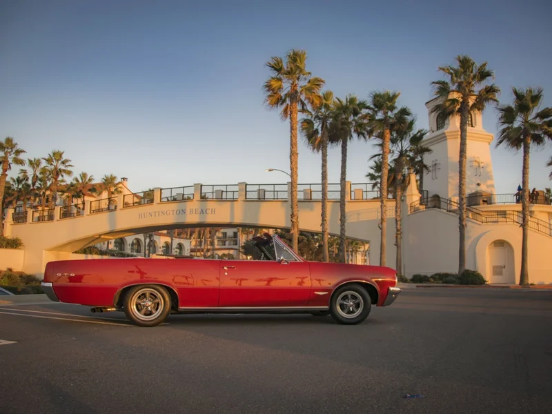 1964 Pontiac LeMans GTO 4