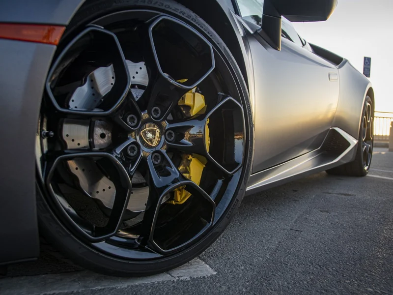 2017 Lamborghini Huracan LP580-2 9