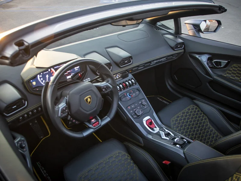 2017 Lamborghini Huracan LP580-2 12