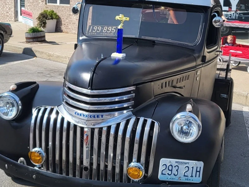 1946 Chevrolet Truck 3