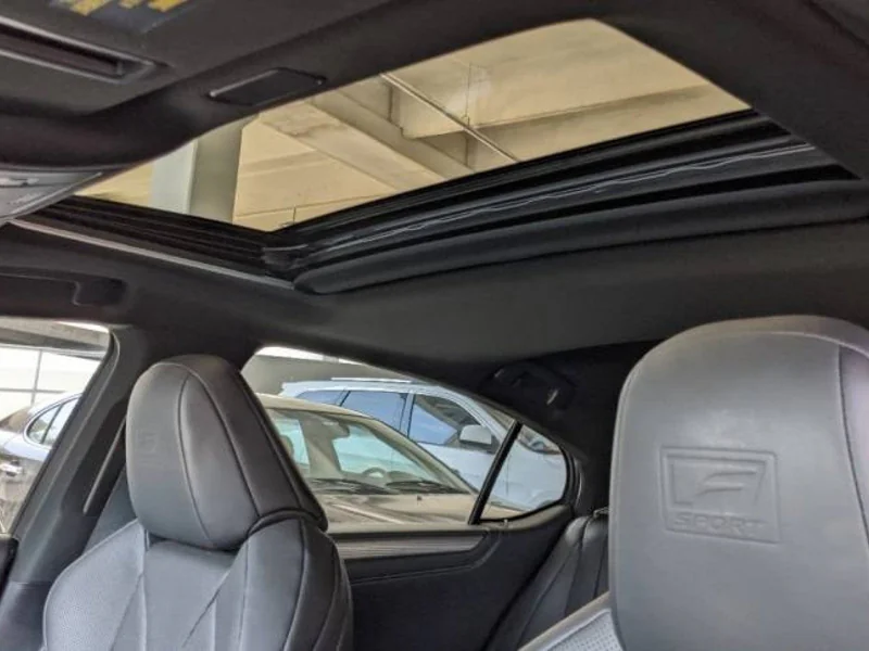 2019 Lexus ES350