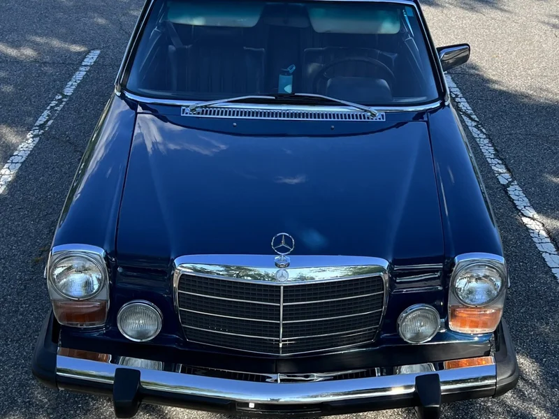 1975 Mercedes-Benz 280C Base 4