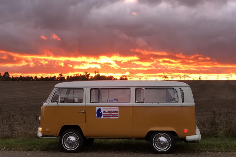 1971 Volkswagen Bus passenger bus 5