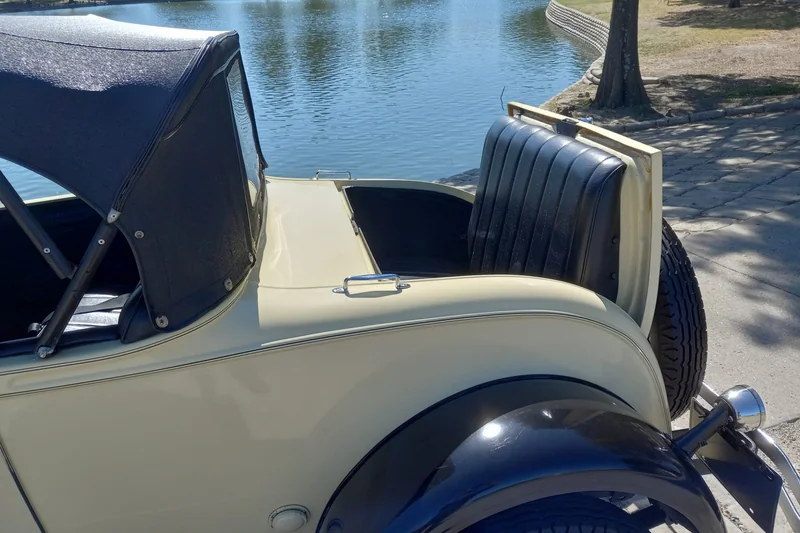 1929 Ford Model A Roadster