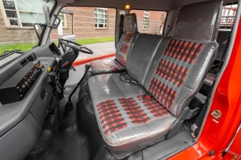 1988 Mitsubishi Fuso Canter Firetruck 16