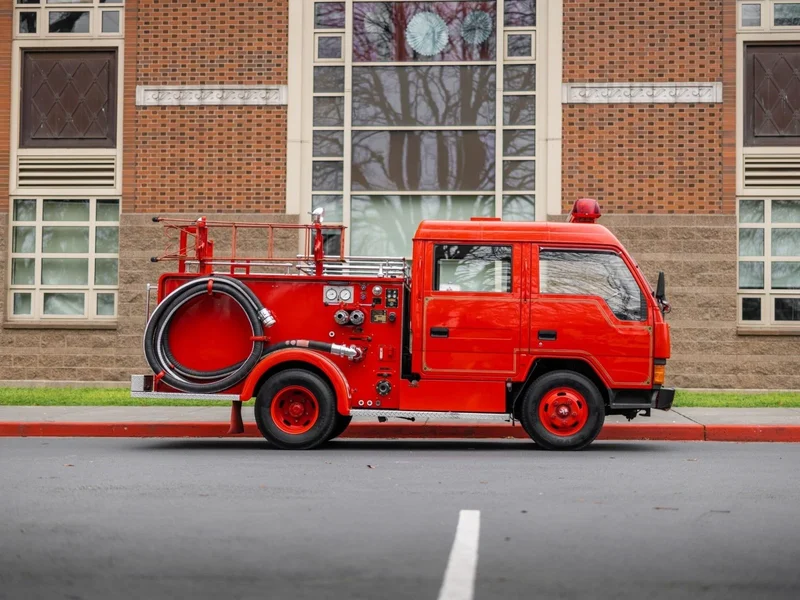 1988 Mitsubishi Fuso Canter Firetruck 6