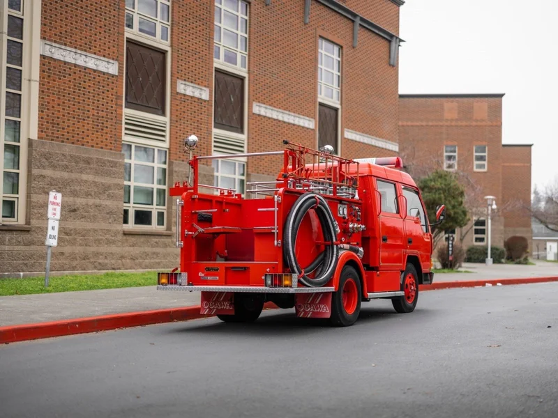 1988 Mitsubishi Fuso Canter Firetruck 7
