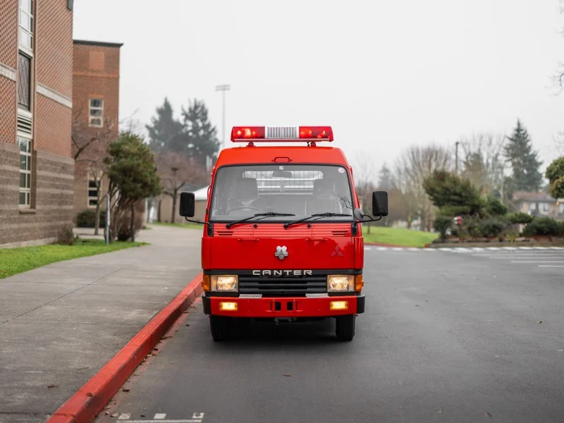 1988 Mitsubishi Fuso Canter Firetruck 10