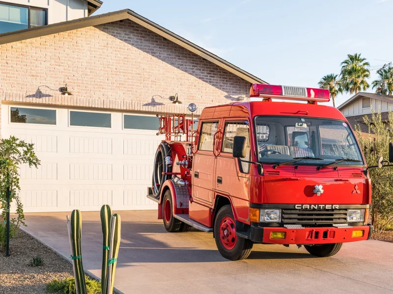 1988 Mitsubishi Fuso Canter Firetruck 2