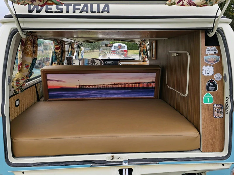1972 Volkswagen Transporter (Van) 16