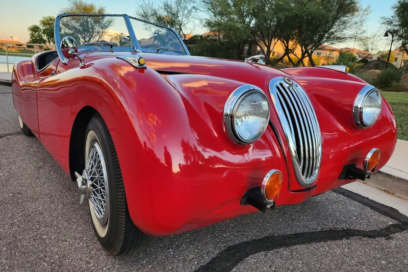1952 Jaguar XK120G Roadster Replica 4