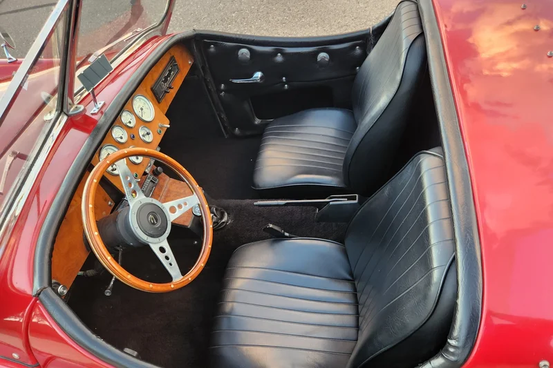1952 Jaguar XK120G Roadster Replica 6