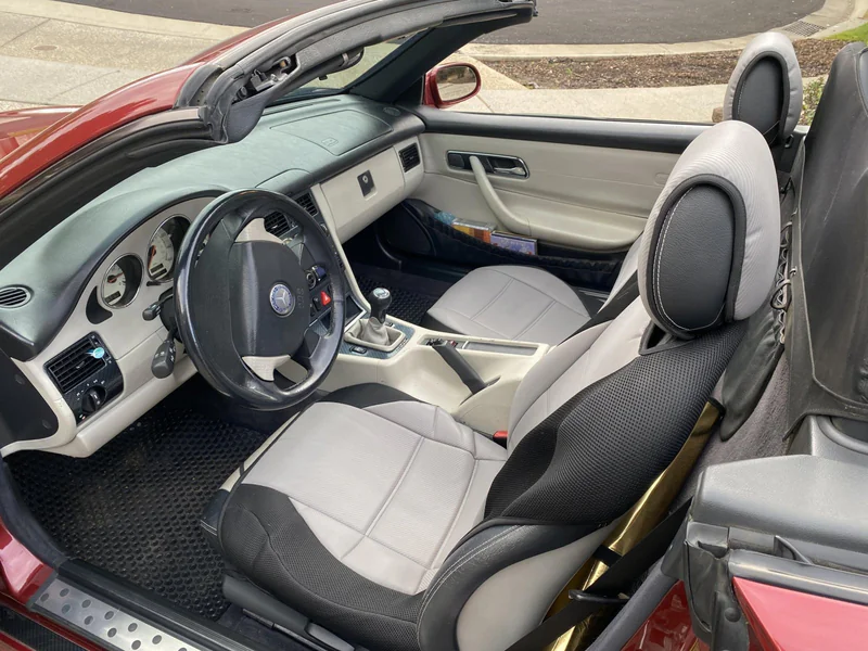 1999 Mercedes-Benz SLK230 Kompressor 6