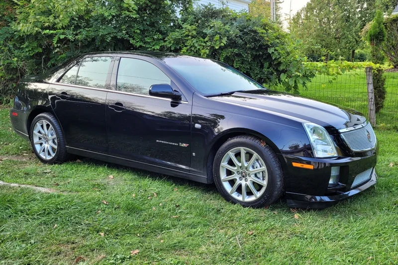 2006 Cadillac STS-V Base 14