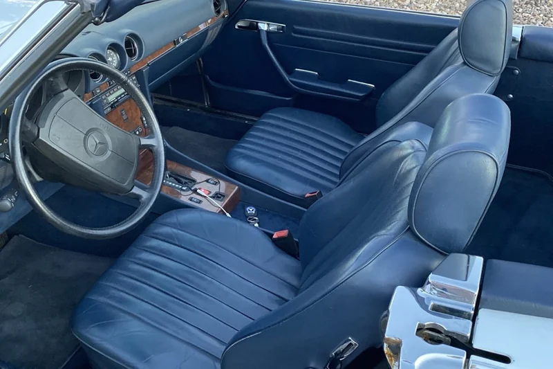 1988 Mercedes-Benz 560SL Base 7