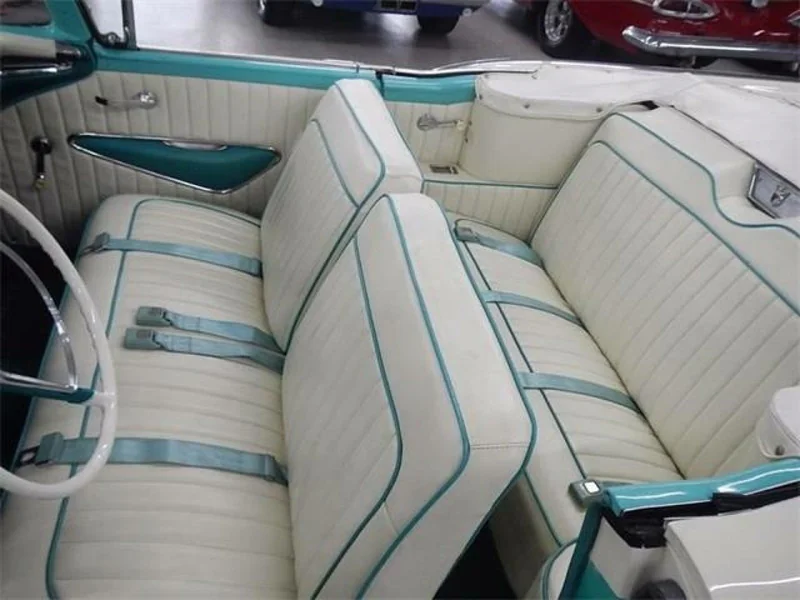 1959 Ford Galaxie Sunliner 13