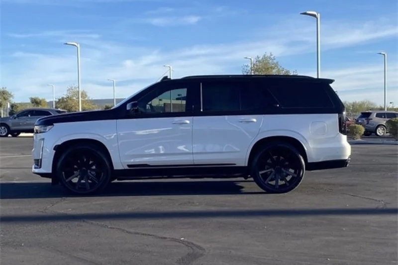 2021 Cadillac Escalade Sport Platinum 3
