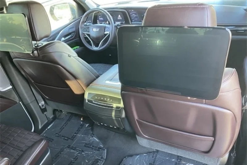 2021 Cadillac Escalade Sport Platinum 6