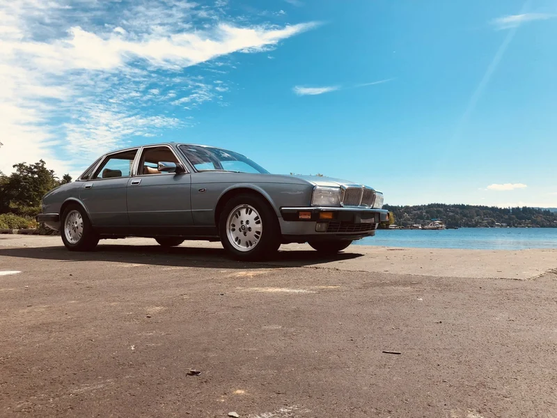 1994 Jaguar XJ6 Base 5