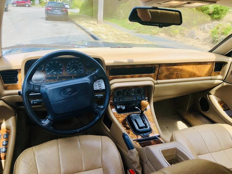 1994 Jaguar XJ6 Base 6