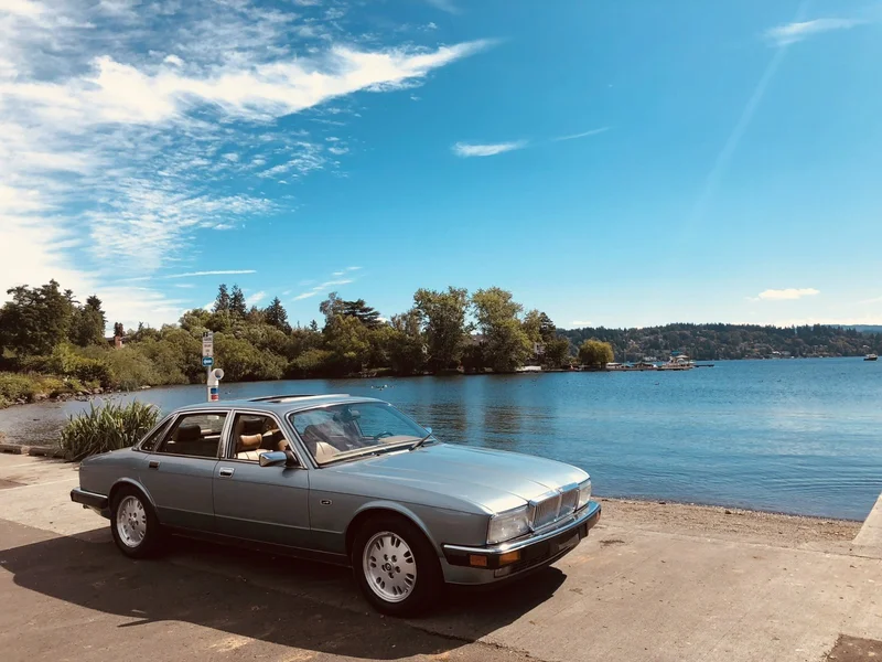 1994 Jaguar XJ6 Base 7