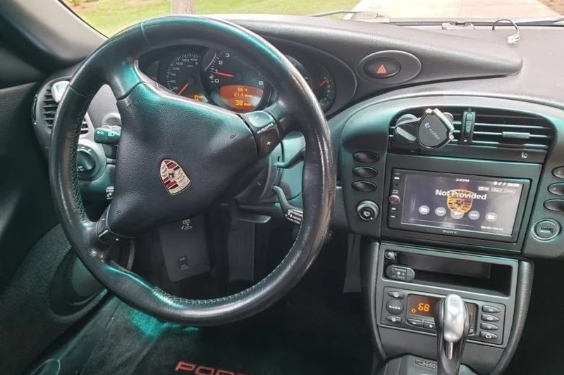 2003 Porsche 911