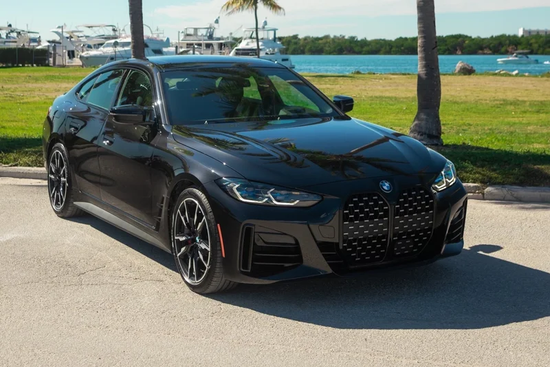 2023 BMW M440i