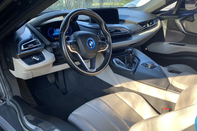 2015 BMW I8