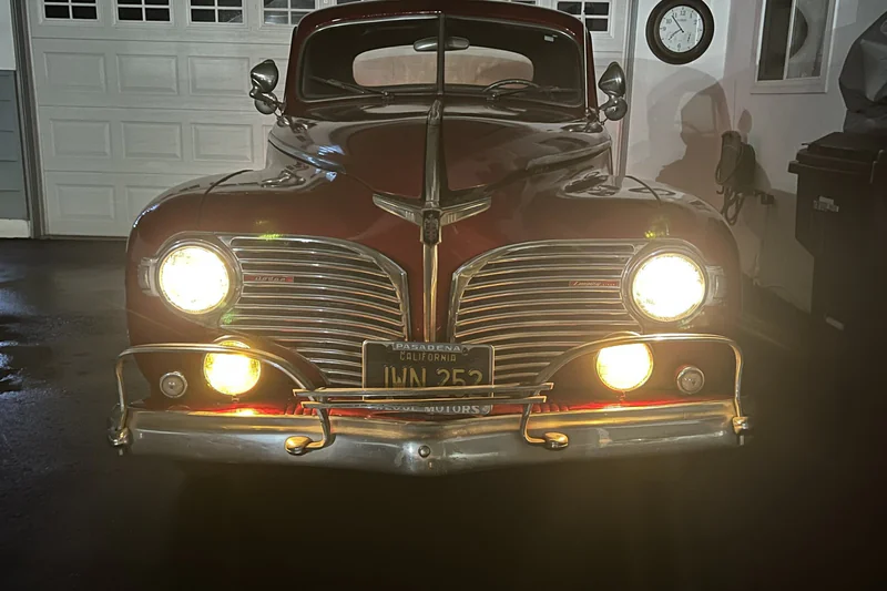 1941 Dodge D-19 Deluxe 2