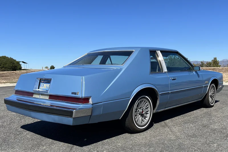 1982 Chrysler Imperial Sinatra Edition 3