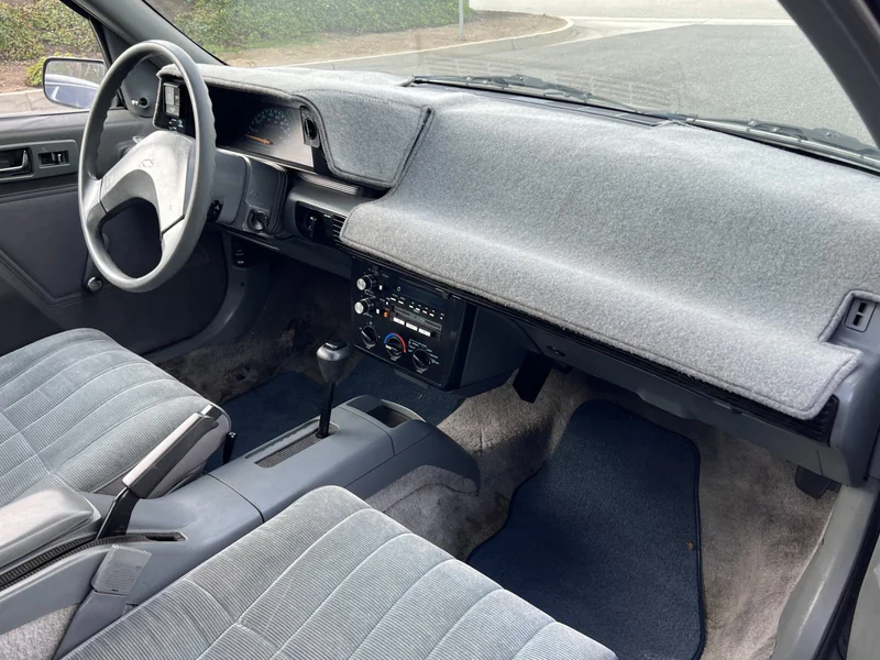 1988 Chevrolet Corsica Base 9