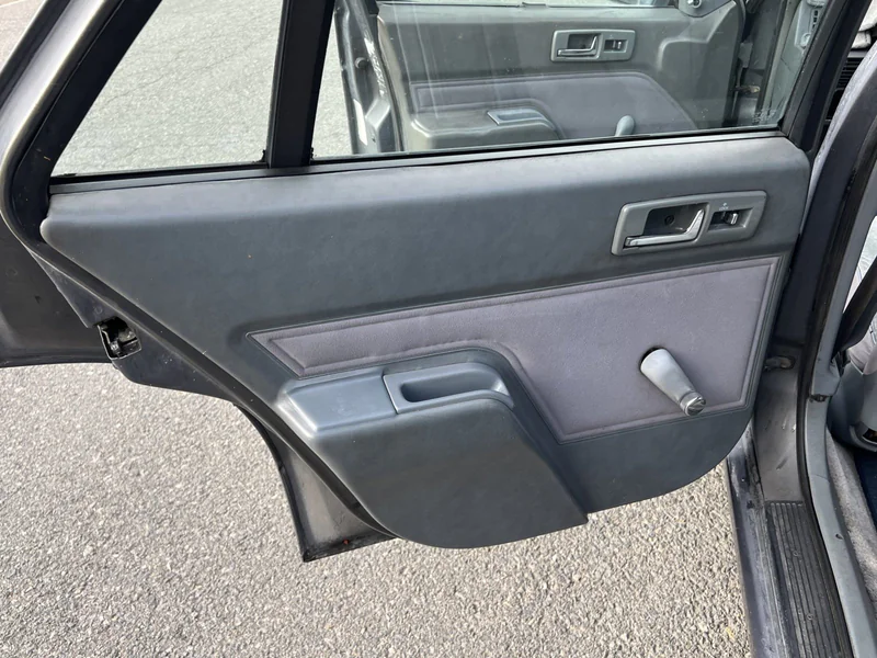 1988 Chevrolet Corsica Base 10