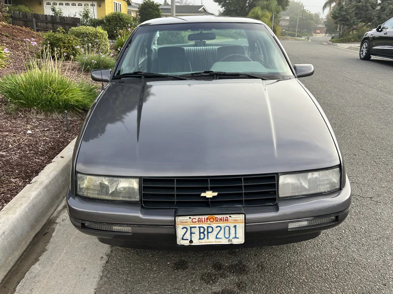 1988 Chevrolet Corsica Base 12